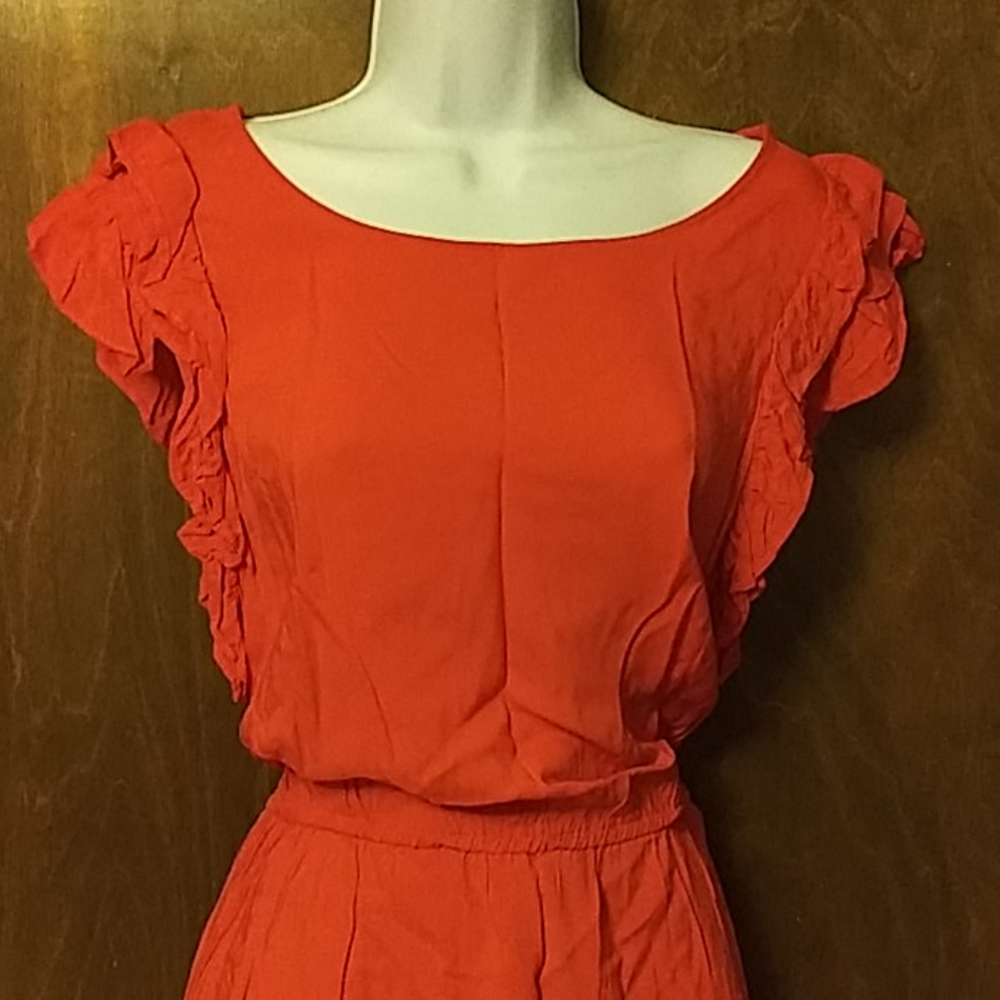 BCBG GENERATION Red Ruffle Sleeve Dress -Large - Picture 6 of 7